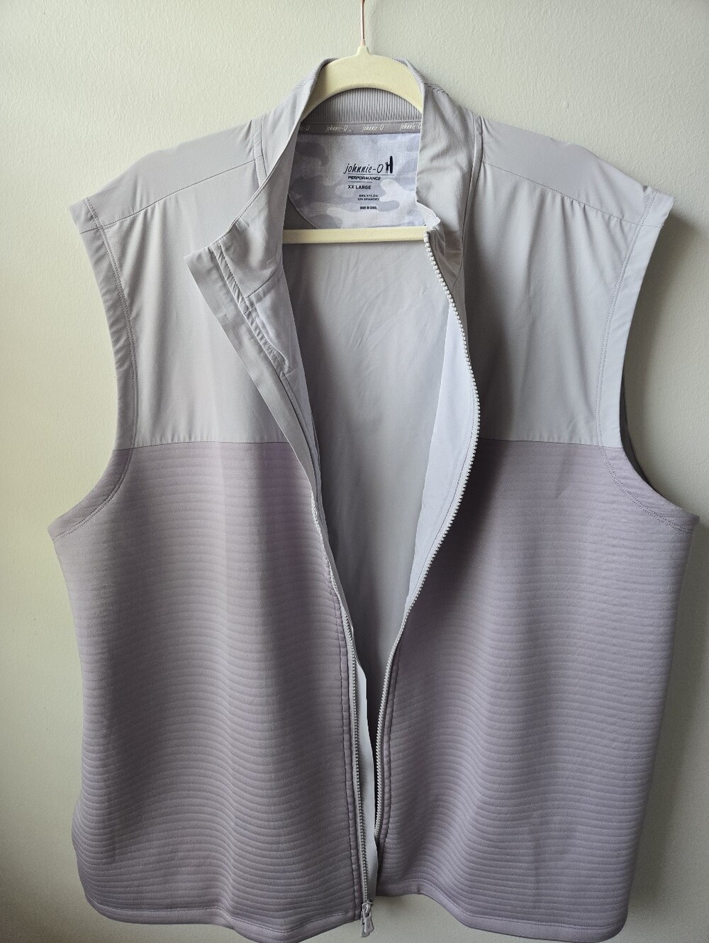 johnnie-O Light Gray & Pale Lavender Quilted Vest - Picture 2 of 5